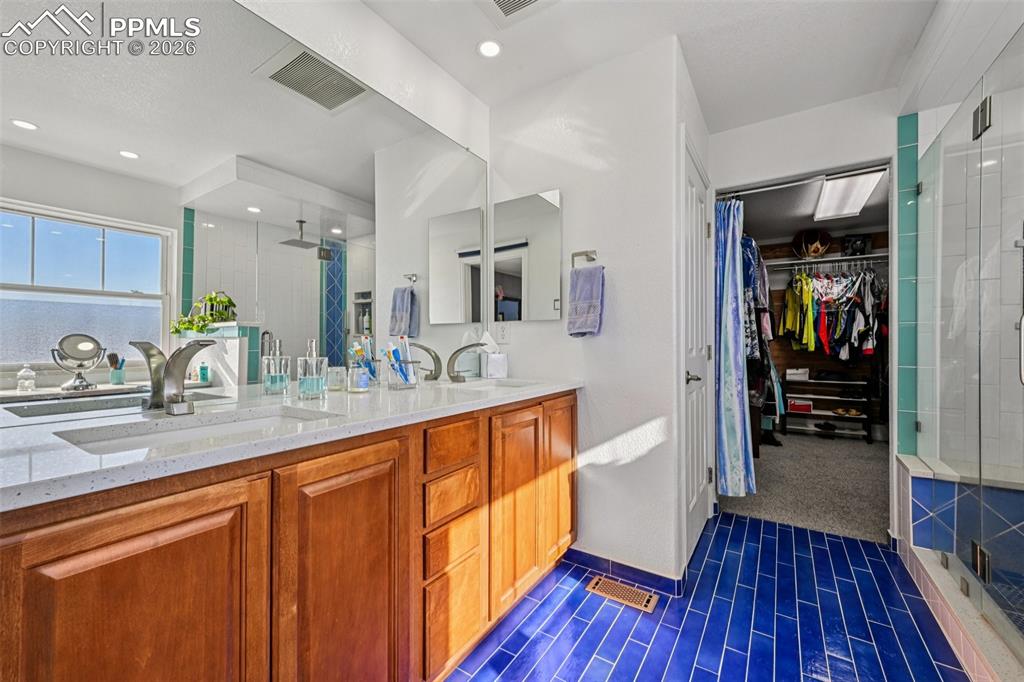 7034 S Fultondale Circle Aurora CO 80016