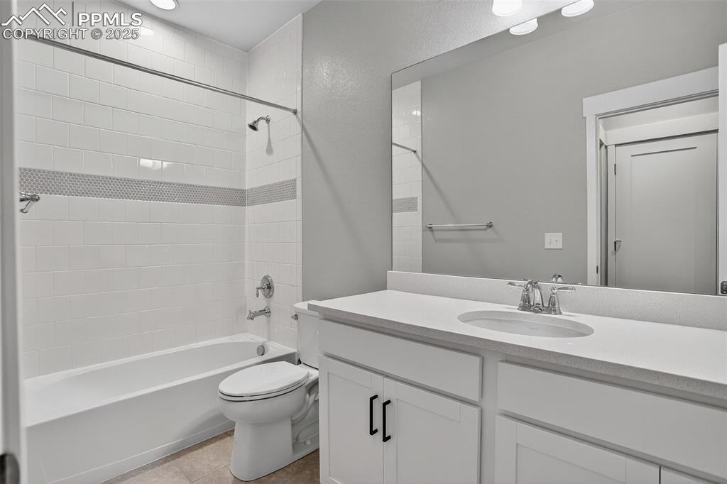 21554 E 59th Drive Aurora CO 80019