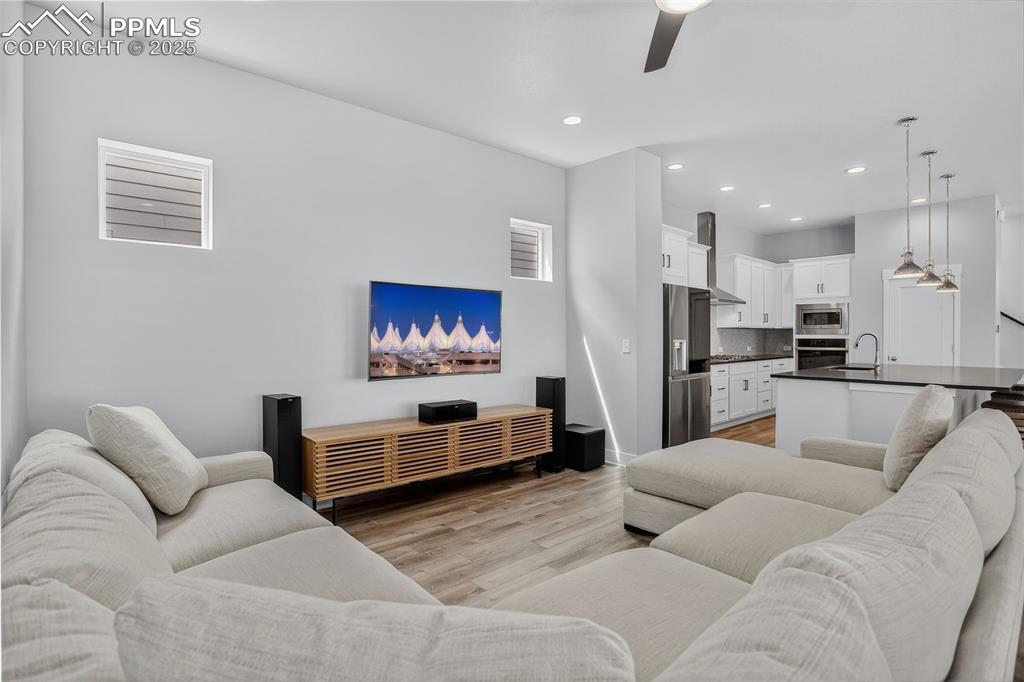 21554 E 59th Drive Aurora CO 80019