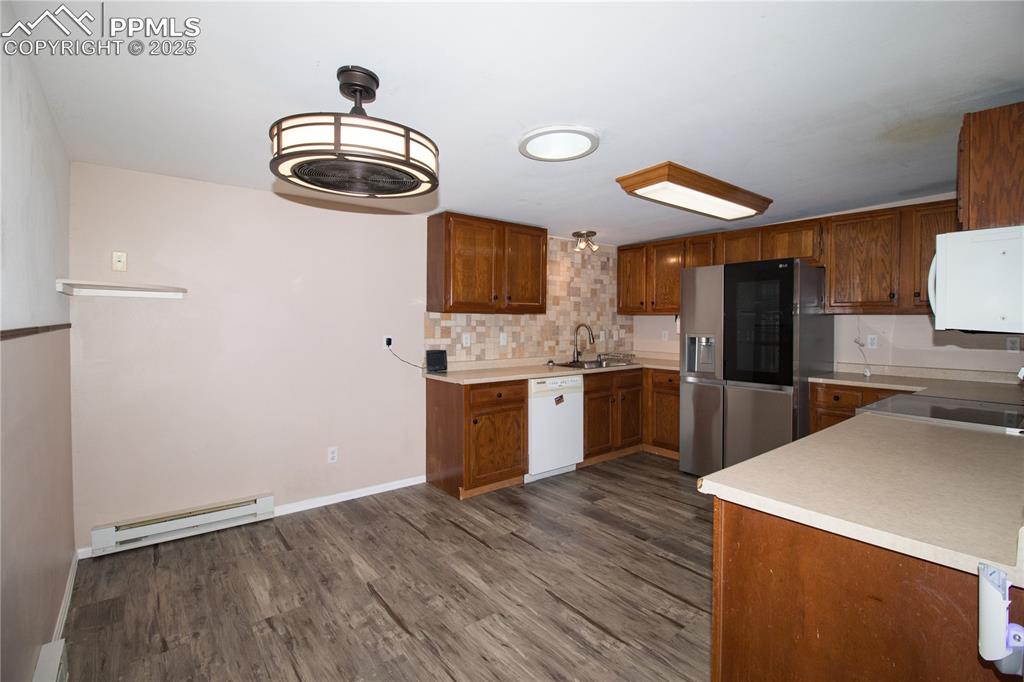 560 Oak Creek Avenue Rockvale CO 81244