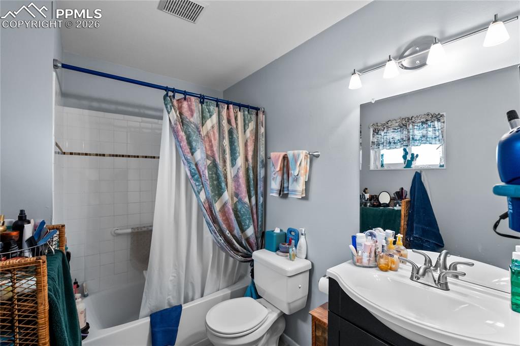 2408 Bandelier Drive Colorado Springs CO 80910