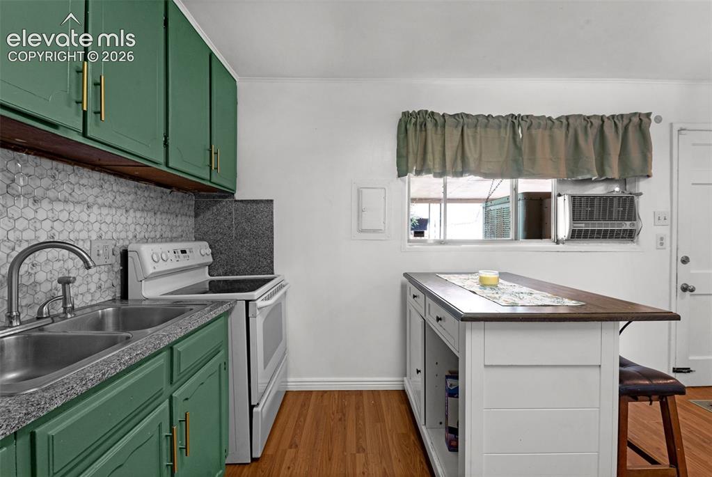 69 Hanson Lane Pueblo CO 81001