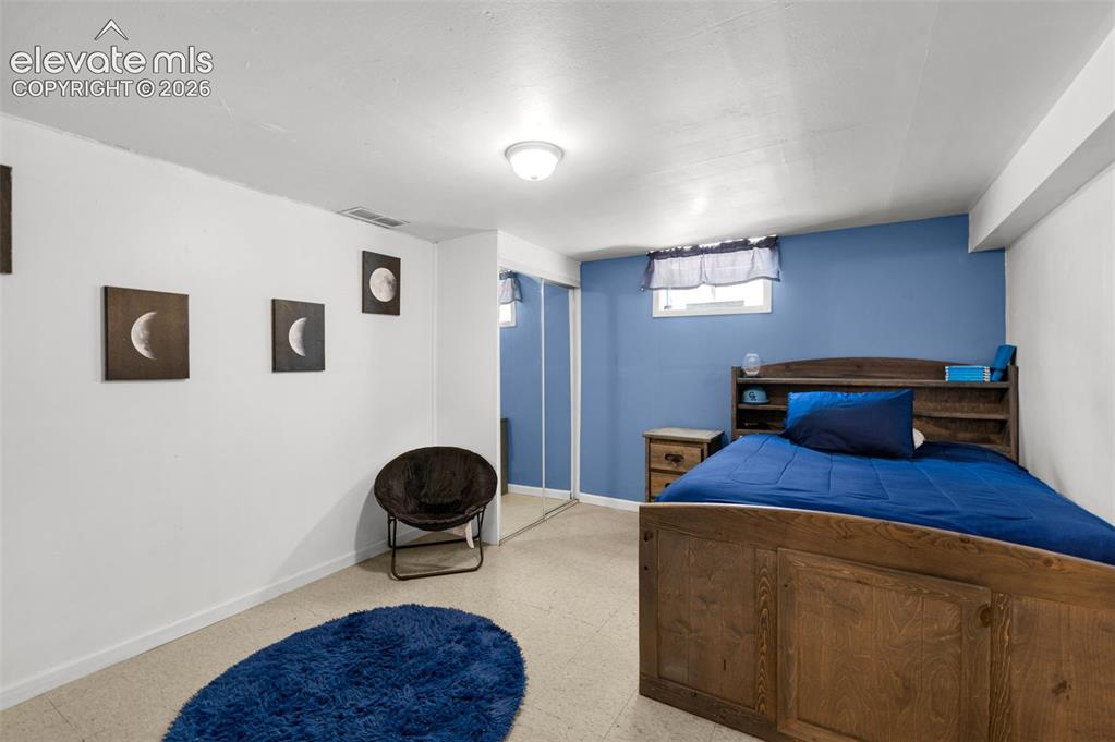 69 Hanson Lane Pueblo CO 81001