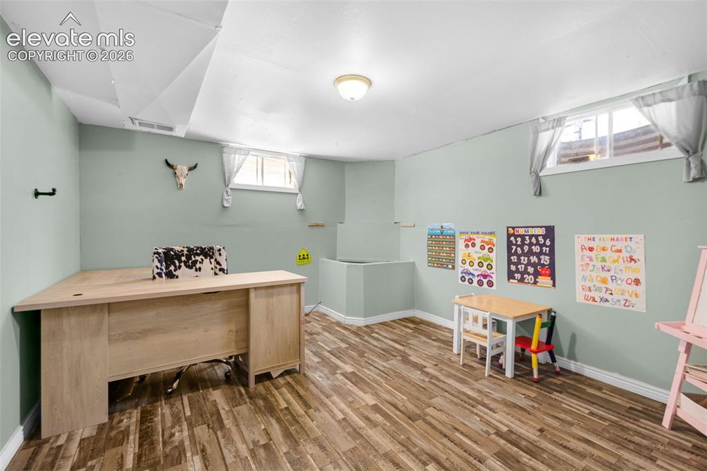 69 Hanson Lane Pueblo CO 81001
