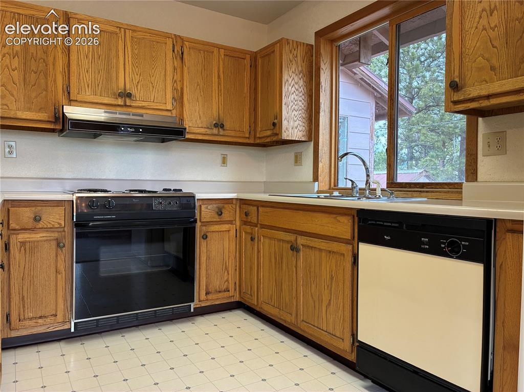6951 County Road 71 Guffey CO 80820