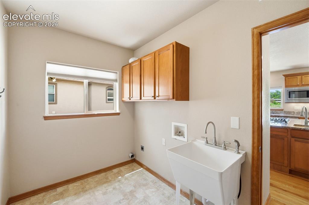 1630 Oakmont Drive Colorado Springs CO 80921