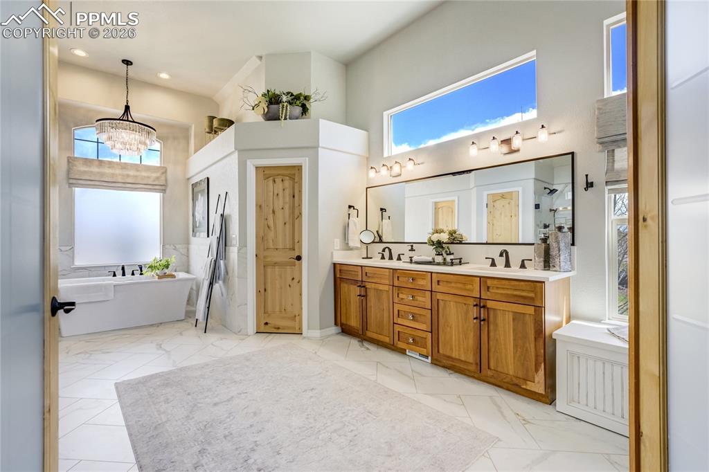 2367 Diamond Creek Drive Colorado Springs CO 80921