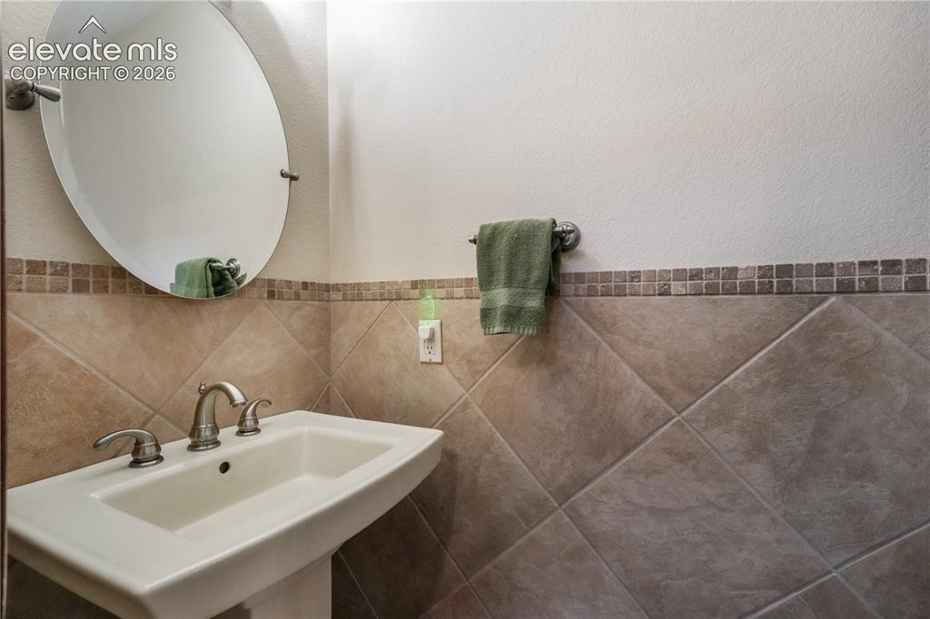 6965 Blackhawk Place Colorado Springs CO 80919