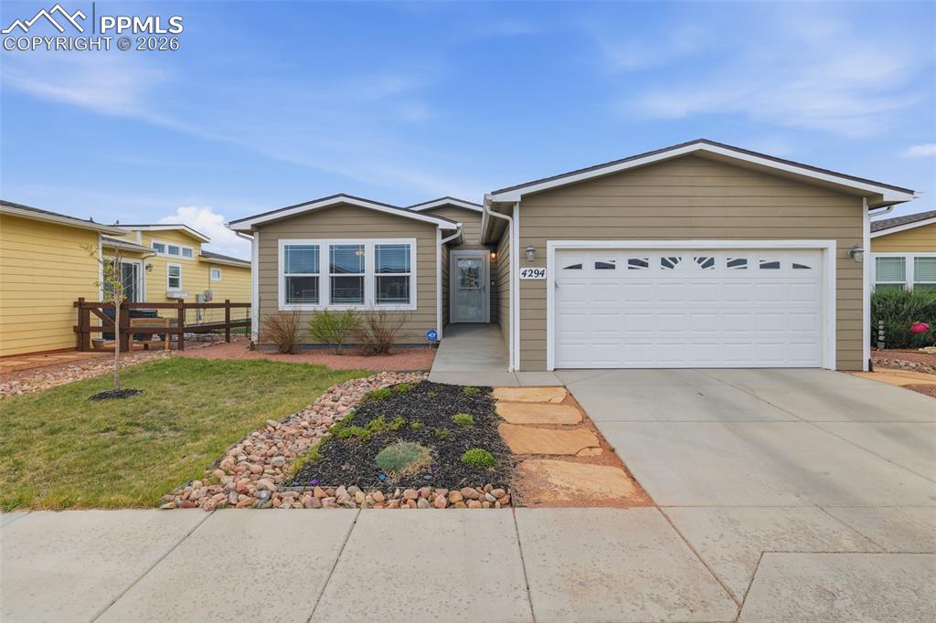 4294 Gray Fox Heights Colorado Springs CO 80922