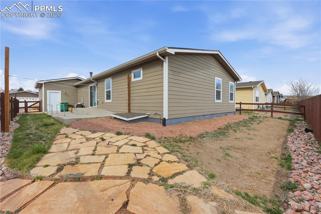4294 Gray Fox Heights Colorado Springs CO 80922