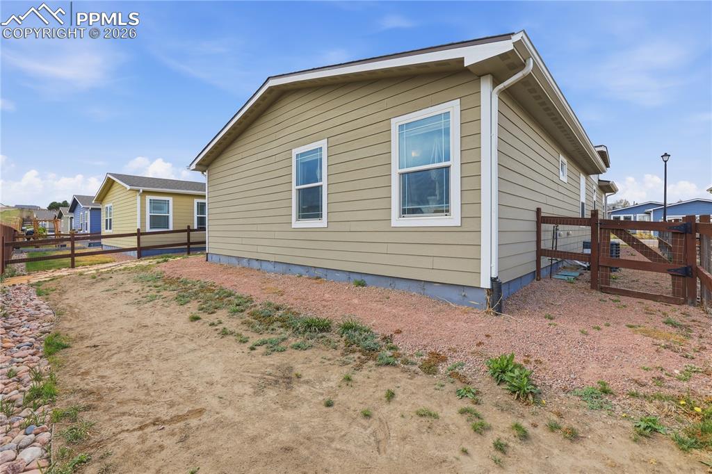 4294 Gray Fox Heights Colorado Springs CO 80922