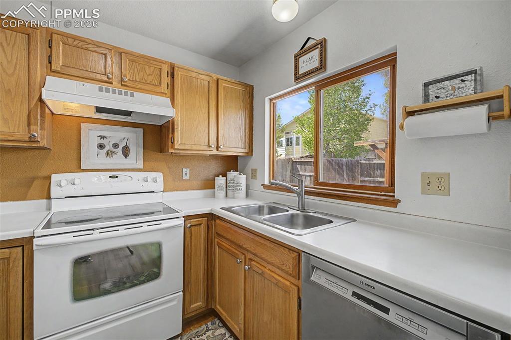 5770 Grapevine Drive Colorado Springs CO 80923
