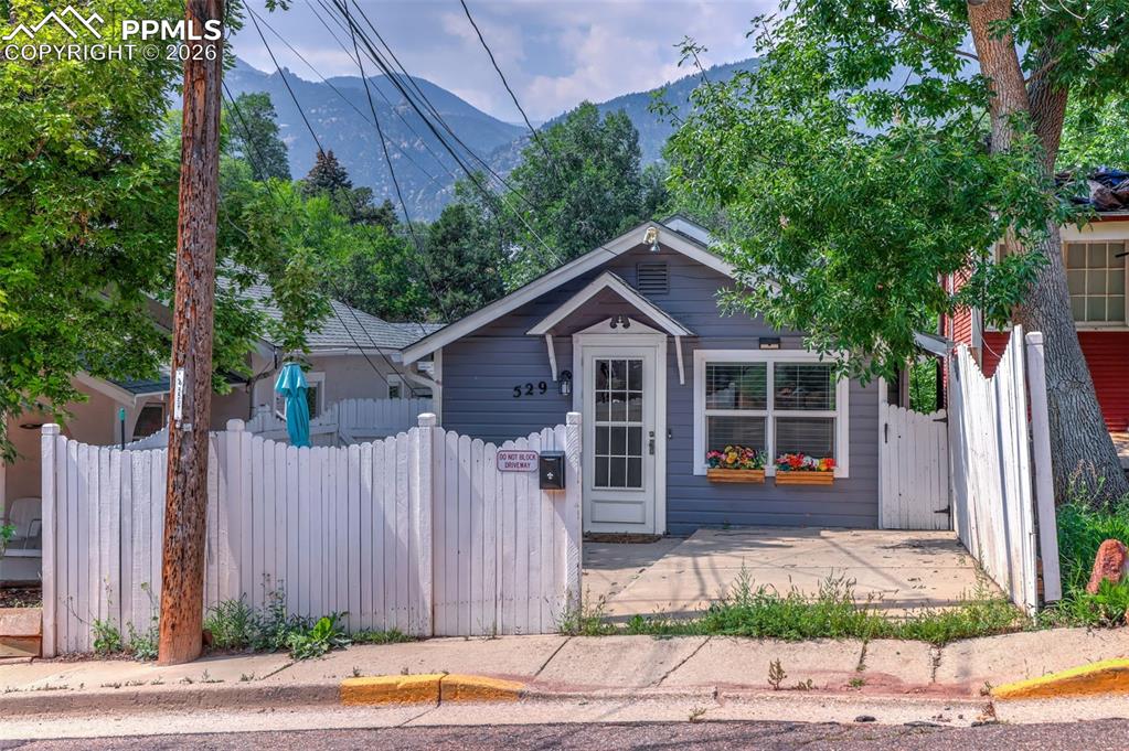 529 Canon Avenue Manitou Springs CO 80829