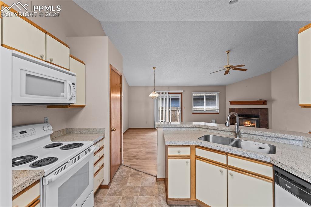8643 Chancellor Drive Colorado Springs CO 80920