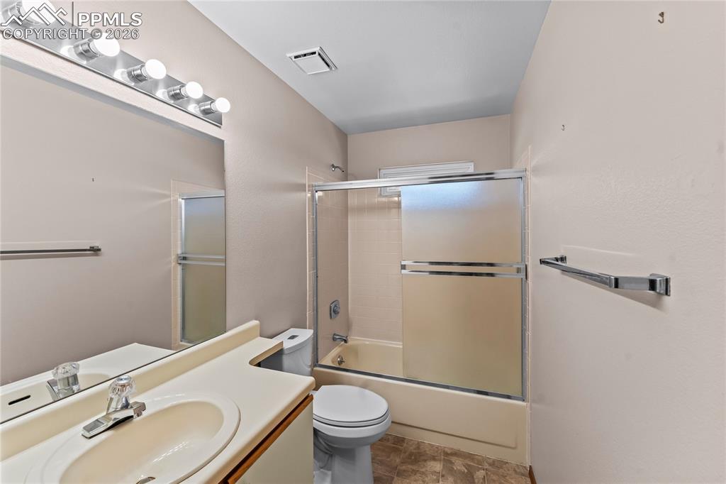 8643 Chancellor Drive Colorado Springs CO 80920