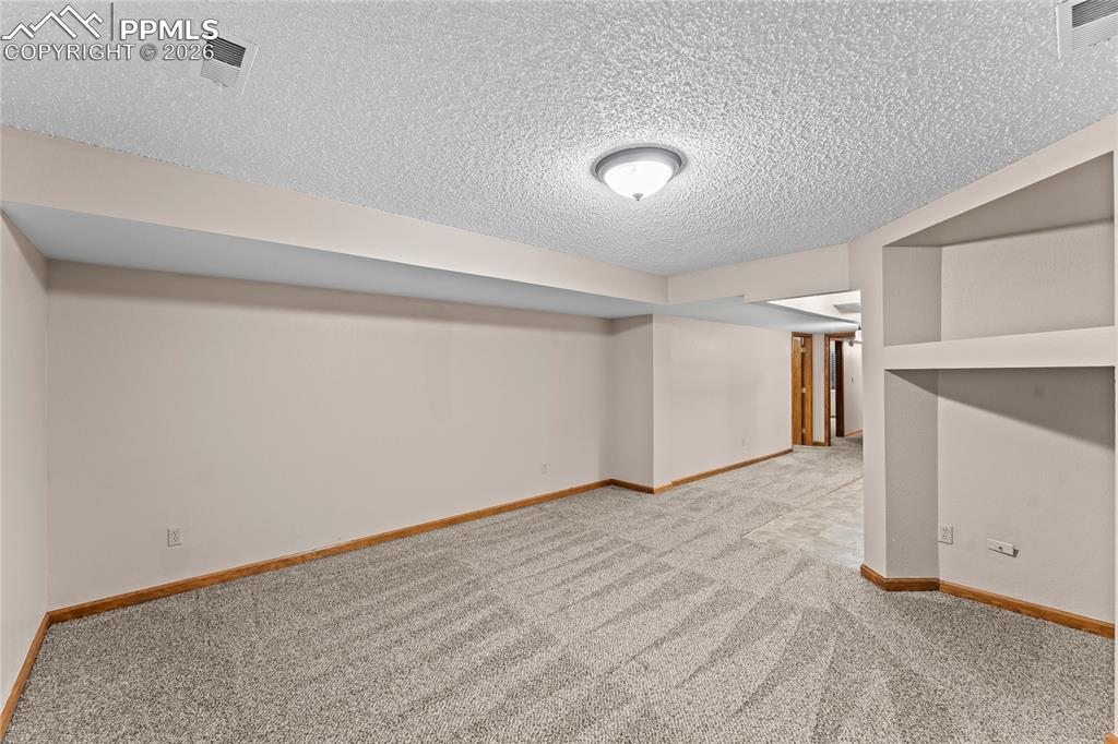 8643 Chancellor Drive Colorado Springs CO 80920