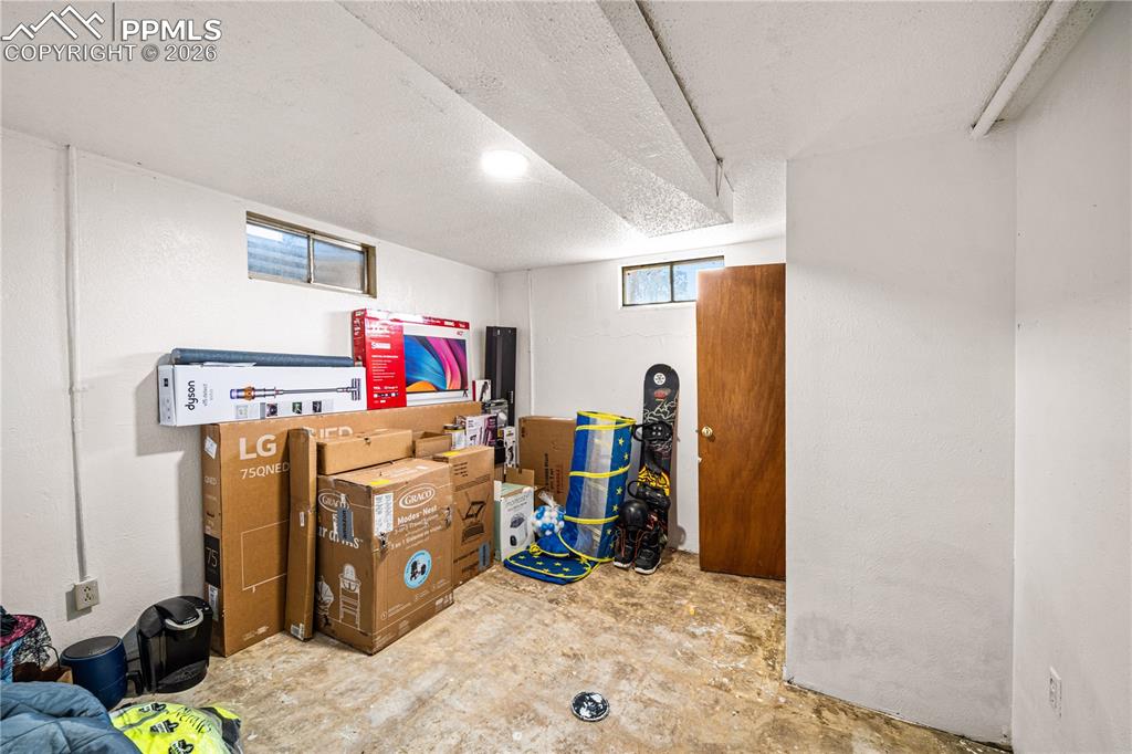 1810 Jones Avenue Pueblo CO 81004