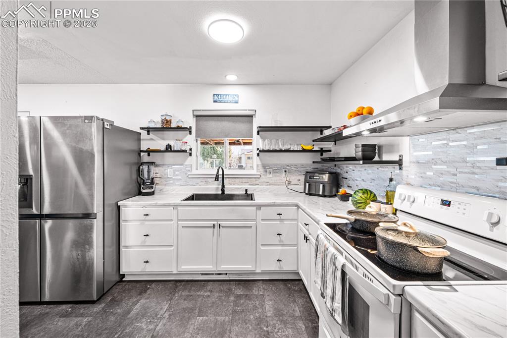 1810 Jones Avenue Pueblo CO 81004