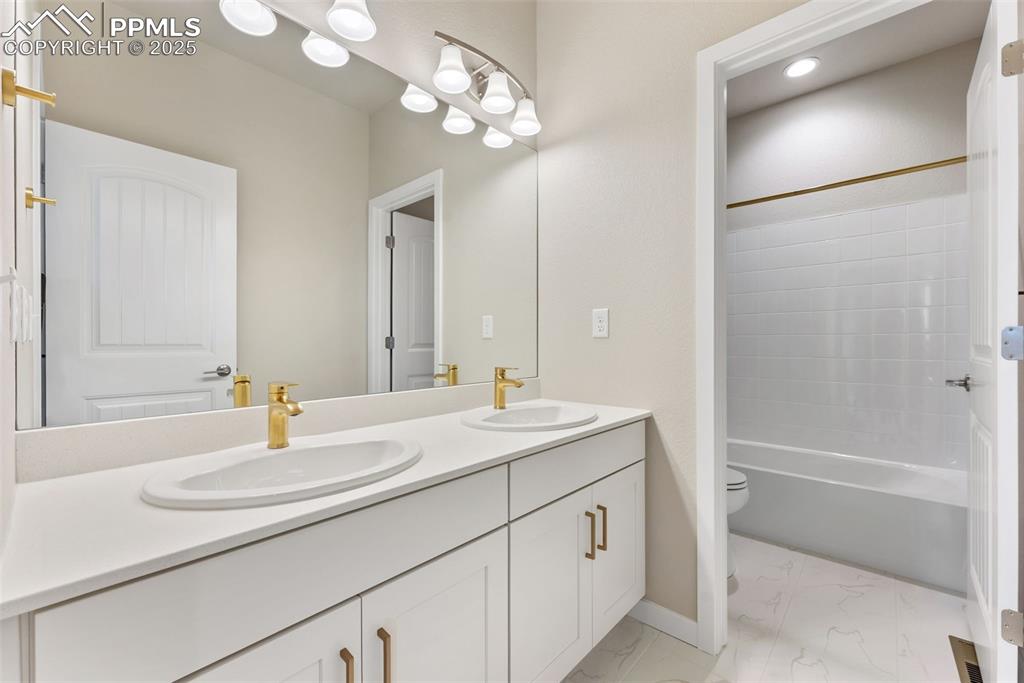6459 Jennings Way Colorado Springs CO 80924