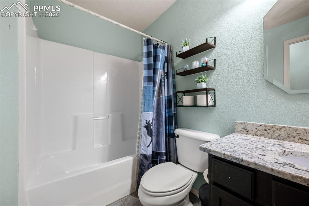 965 N Cimarron Drive Pueblo CO 81007