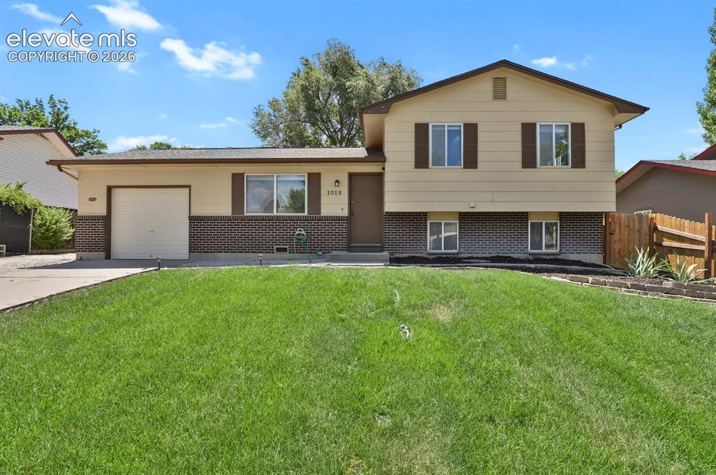 1019 De La Vista Lane Colorado Springs CO 80911