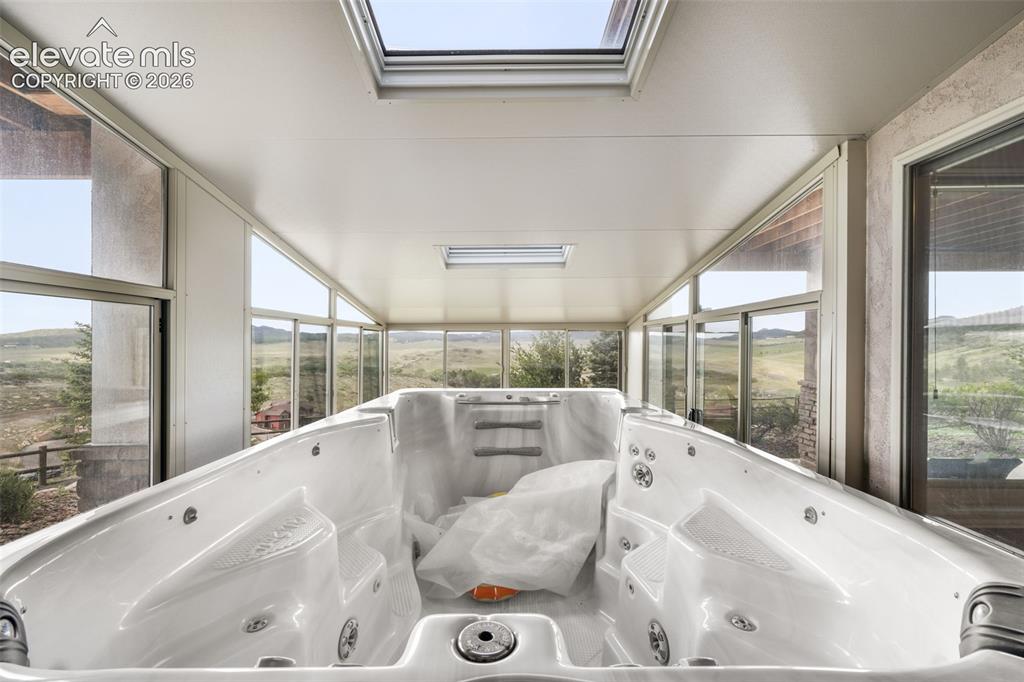 5441 Country Club Drive Larkspur CO 80118