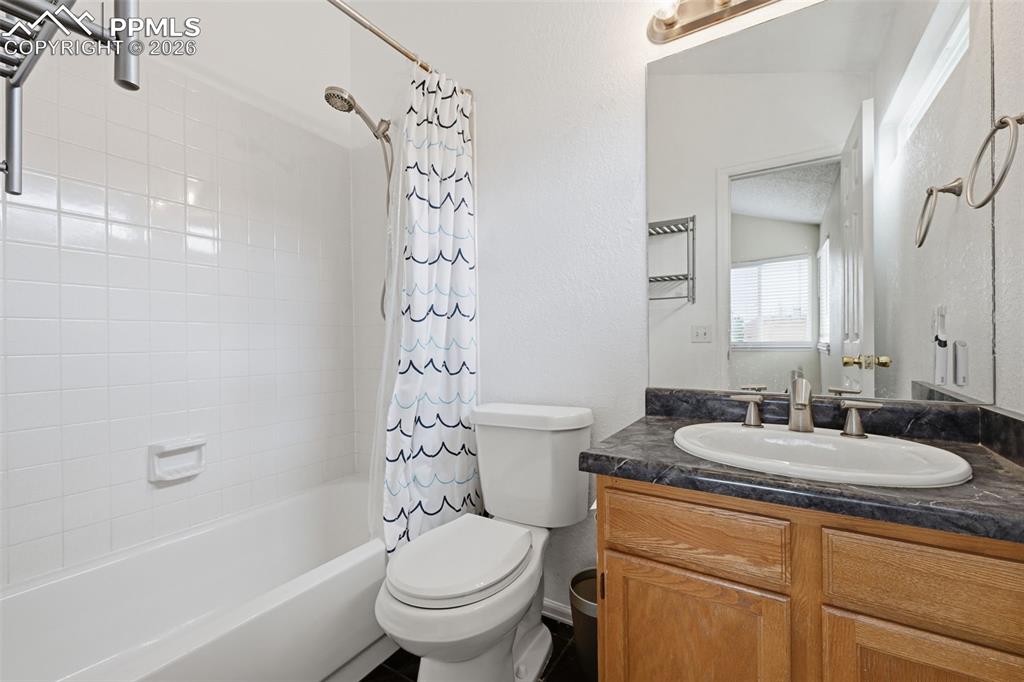 8372 Wilmington Drive Colorado Springs CO 80920