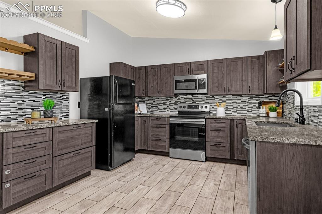 1565 Piros Drive Colorado Springs CO 80915