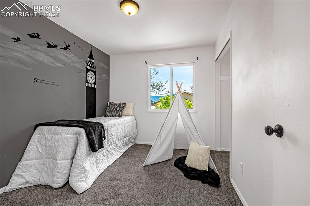 1565 Piros Drive Colorado Springs CO 80915