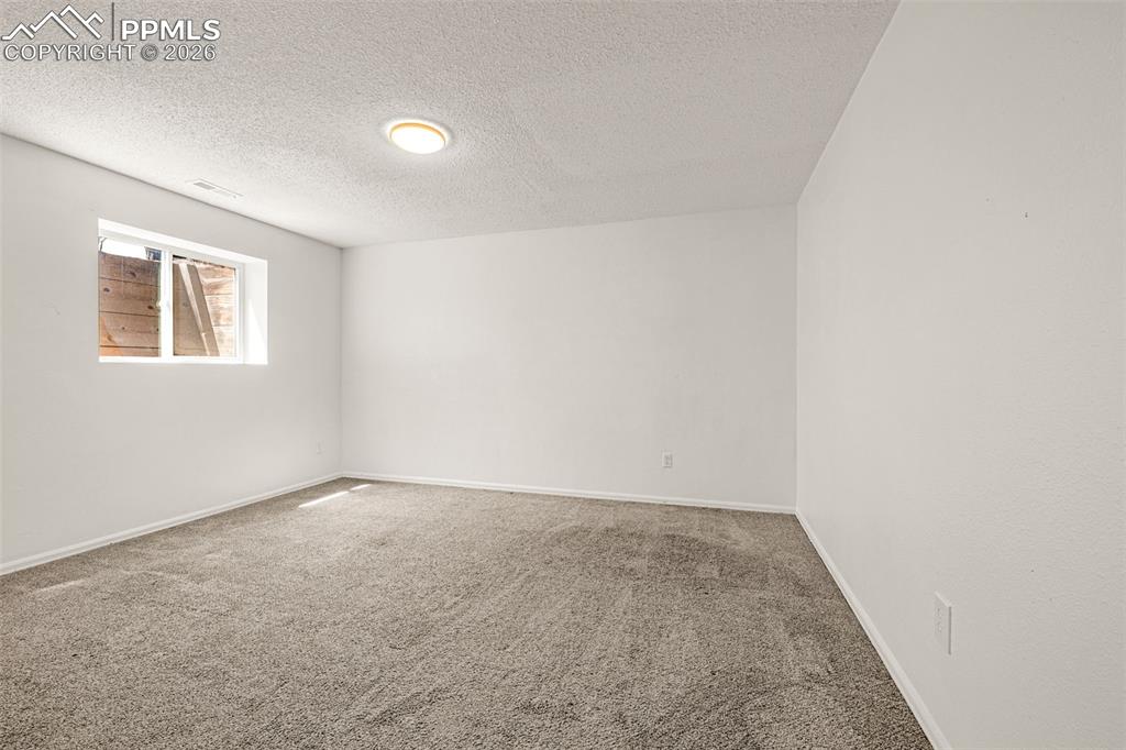 1565 Piros Drive Colorado Springs CO 80915