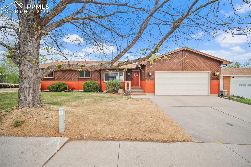 1453 E Friendship Lane Colorado Springs CO 80904