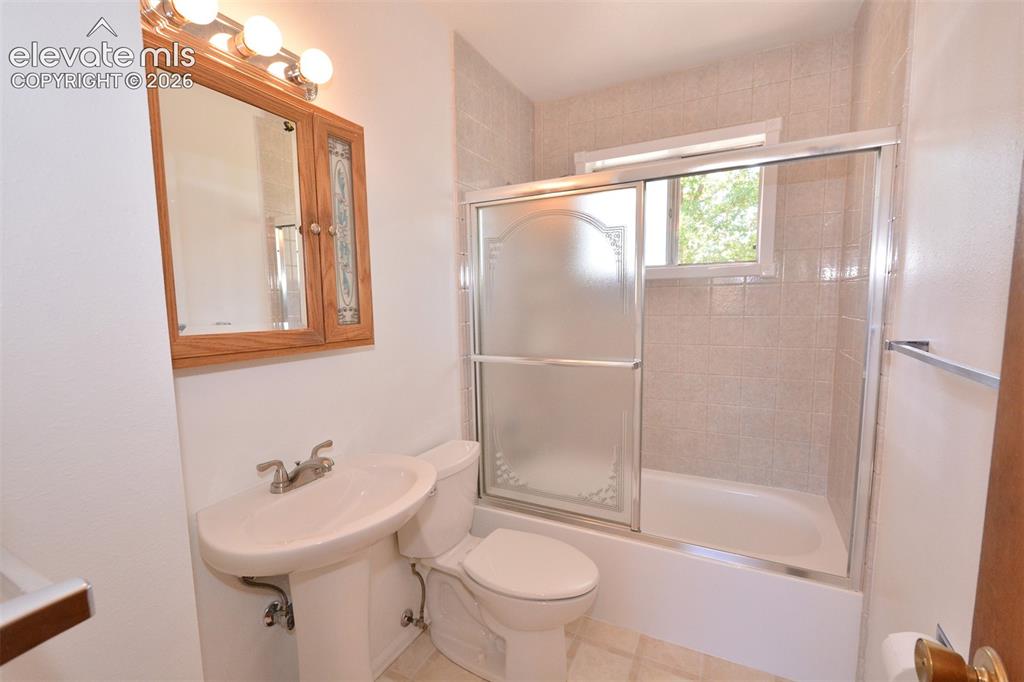2111 Kodiak Drive Colorado Springs CO 80910