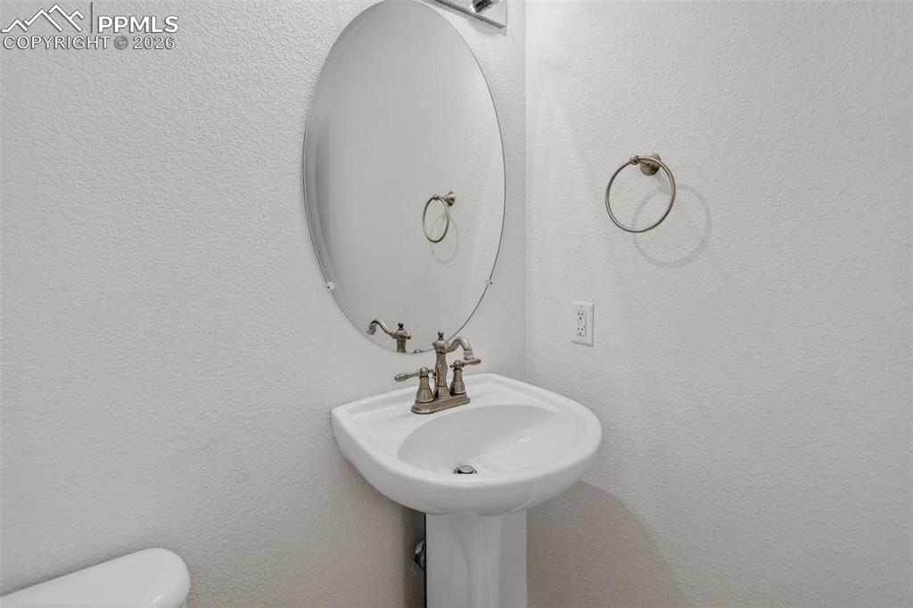 1634 Woodpark Drive Colorado Springs CO 80951