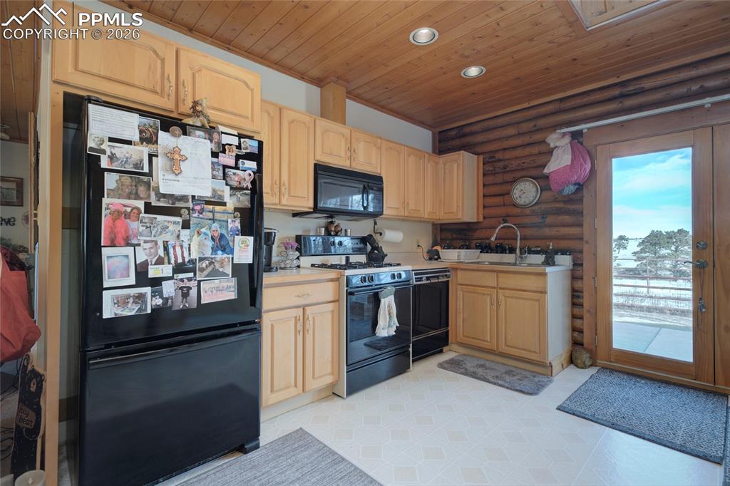 24063 County Road 122 Ramah CO 80832