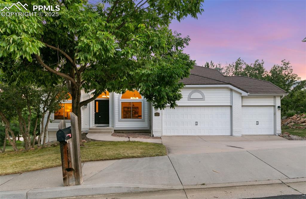 2565 Edenderry Drive Colorado Springs CO 80919