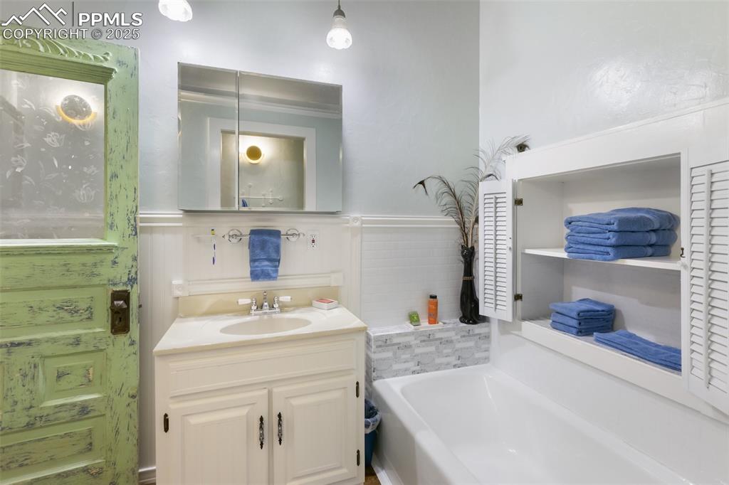 119 S 3rd Street Victor CO 80860