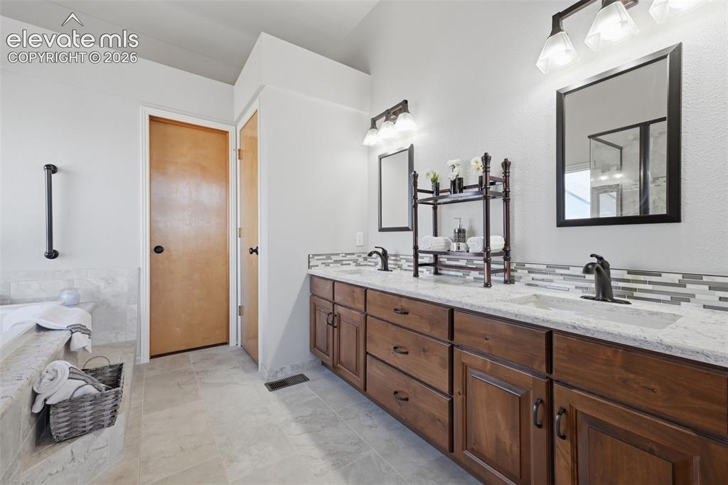 2820 Doromus Court Colorado Springs CO 80920