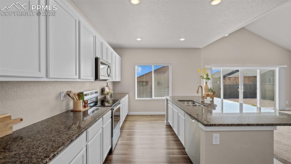 2402 Sunrise Lane Pueblo CO 81008