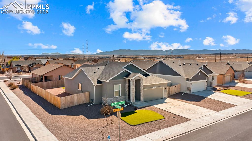 2402 Sunrise Lane Pueblo CO 81008