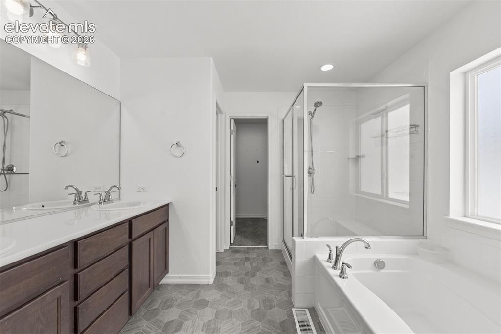 6618 Cumbre Vista Way Colorado Springs CO 80924