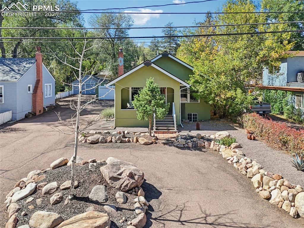 6 Alsace Way Colorado Springs CO 80906