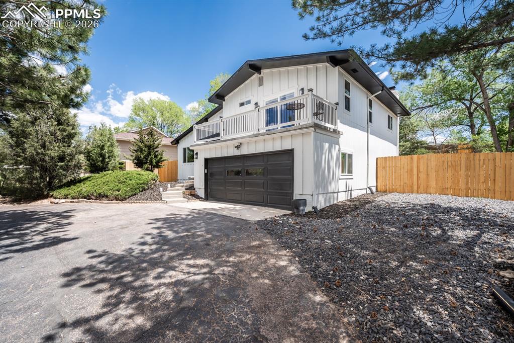 1021 Pioneer Lane Colorado Springs CO 80904
