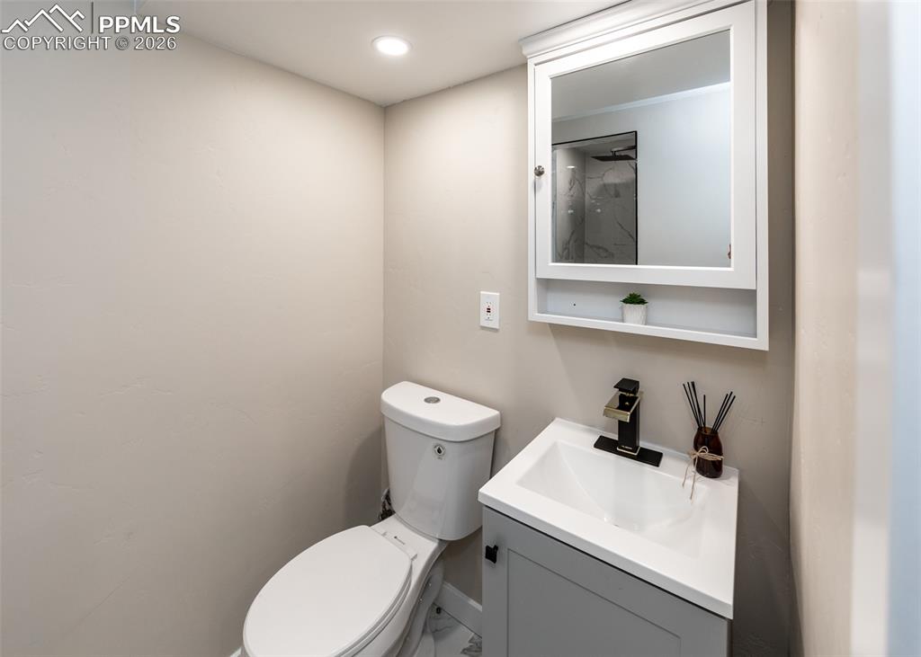 1021 Pioneer Lane Colorado Springs CO 80904