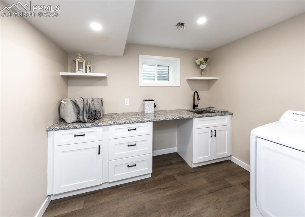 1021 Pioneer Lane Colorado Springs CO 80904
