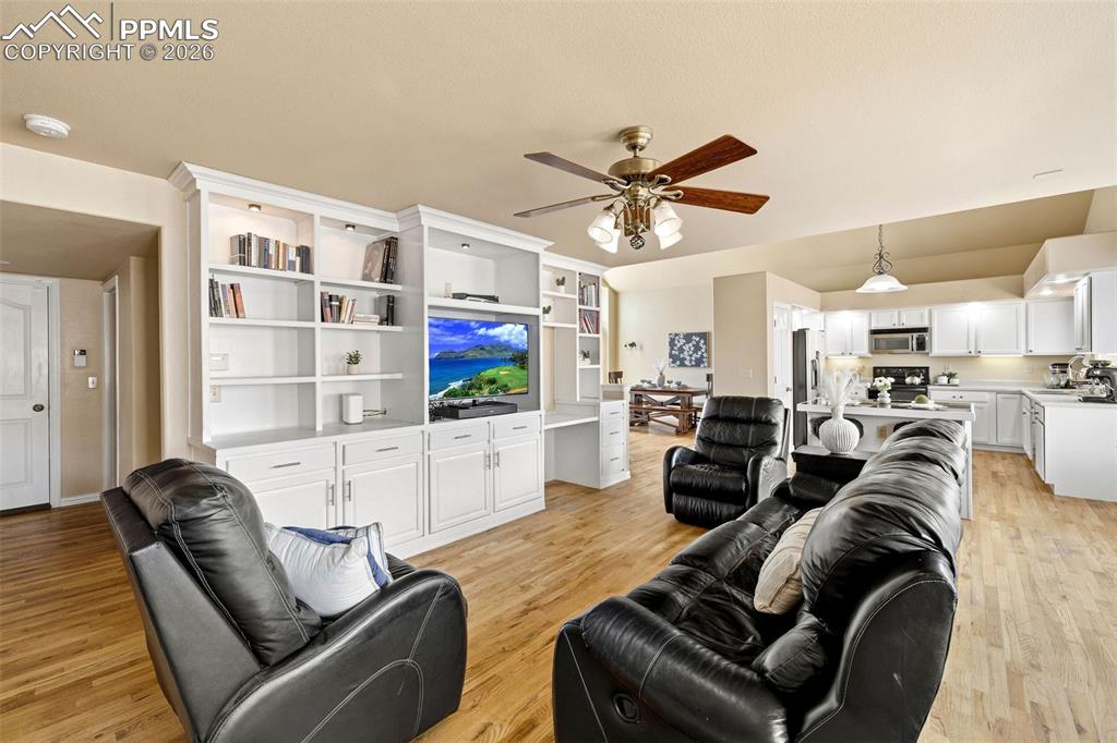 5567 Butterfield Drive Colorado Springs CO 80923