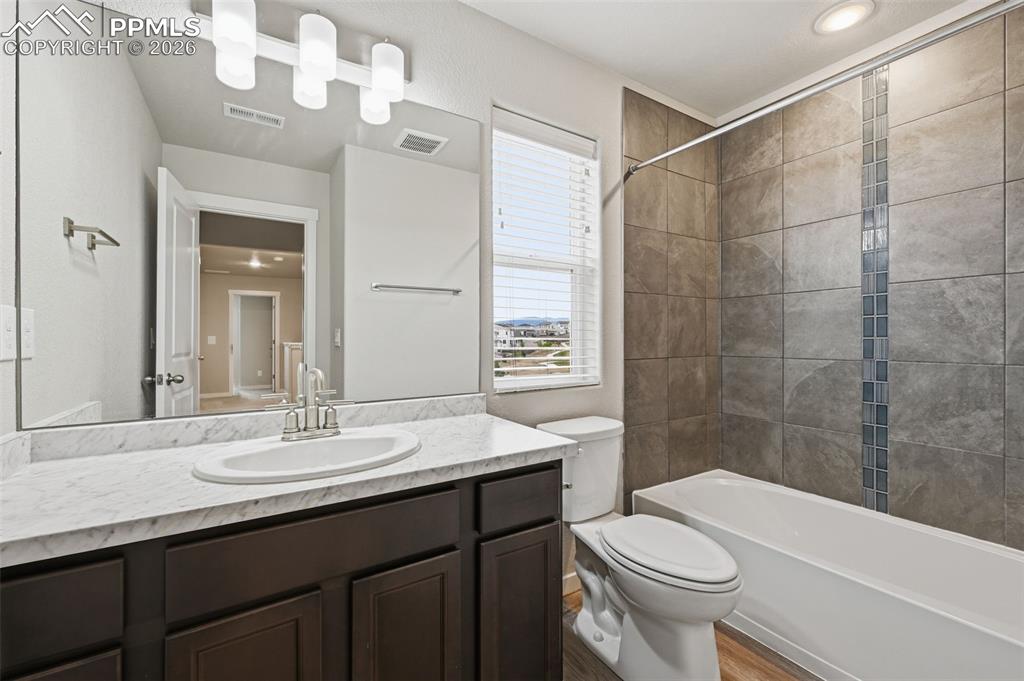5162 Roundhouse Drive Colorado Springs CO 80925