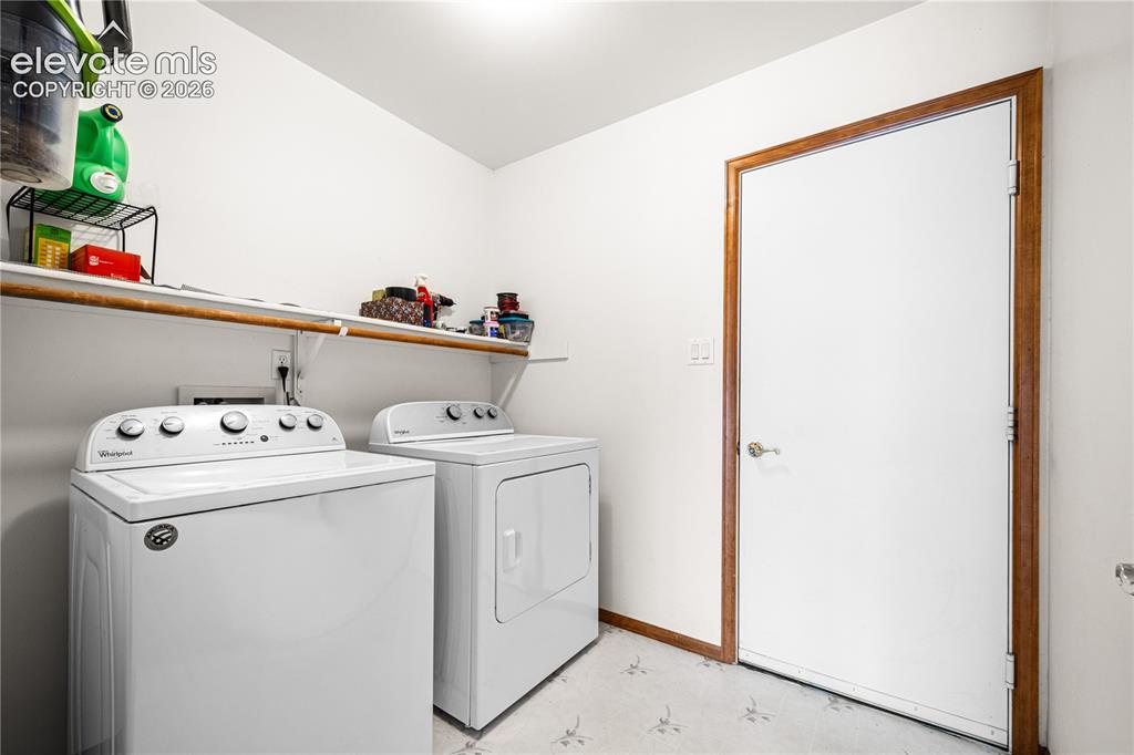 441 S Oak Creek Drive Pueblo CO 81007