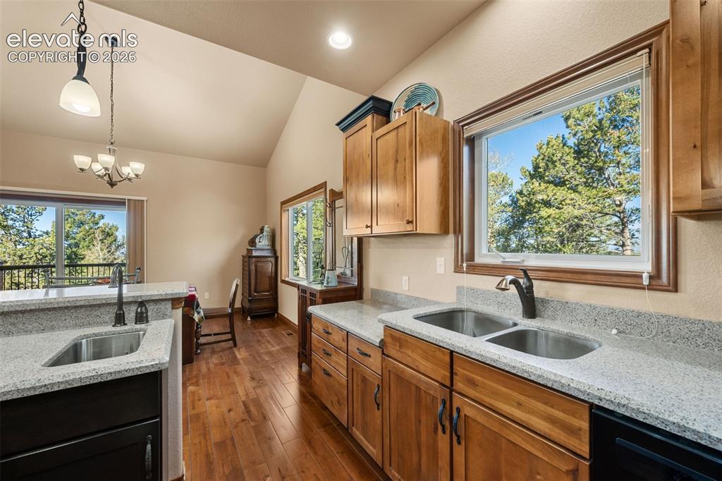131 Paradiso Road Divide CO 80814