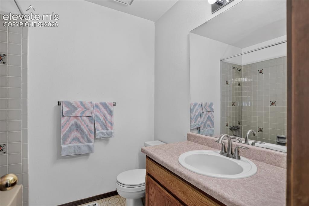 5230 Bradley Circle Colorado Springs CO 80911