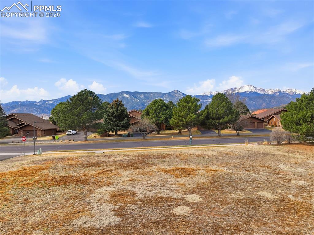 3810 Edgecliff Court Colorado Springs CO 80904
